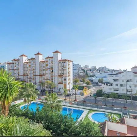 Gorgeous Views Close To Marina! Appartement Estepona